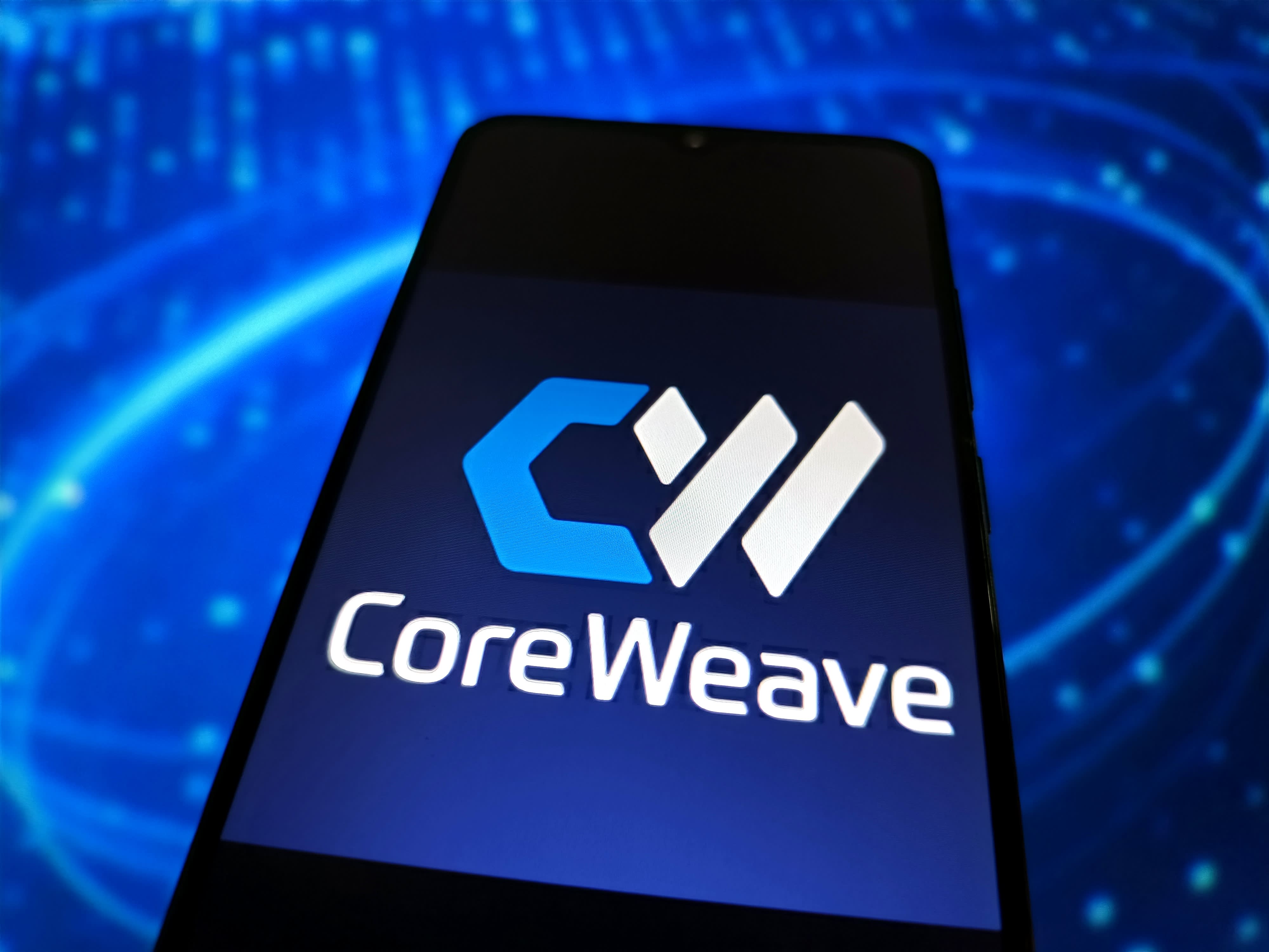 코어위브, 엔트로픽 클로드 AI 지원 계약에 주가 11% 급등